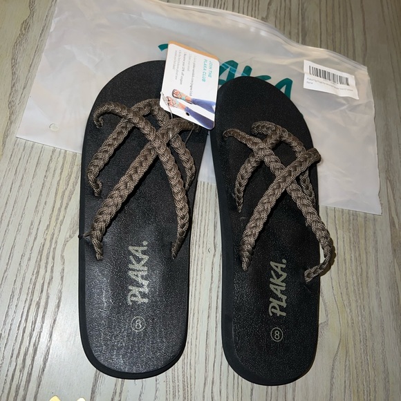 PLAKA flip flops splash sandals - Picture 3 of 10